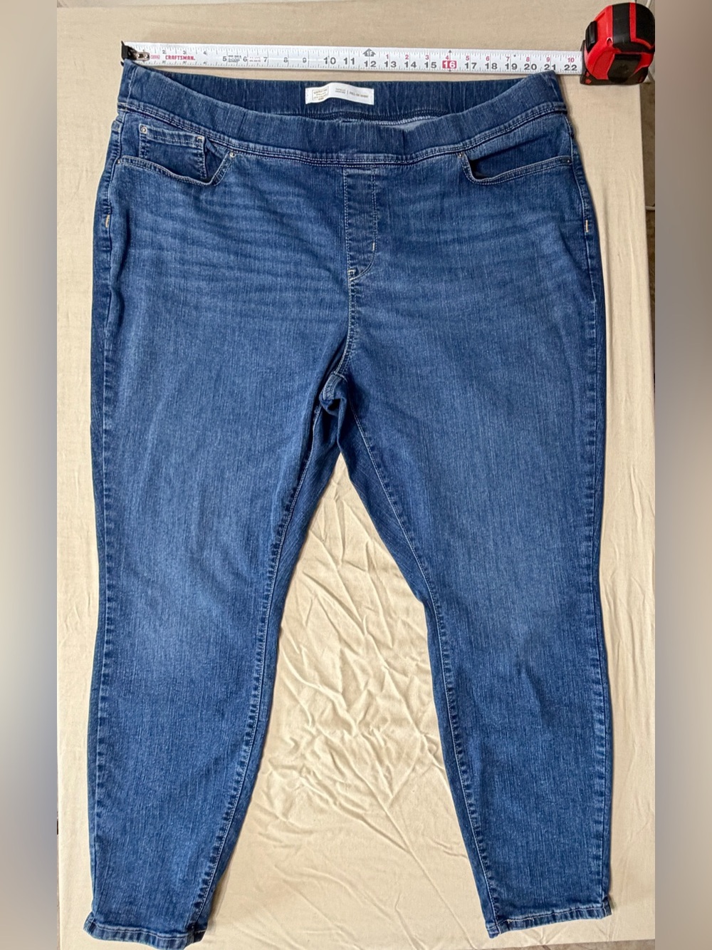 Levi's Women's Medium Blue Jeggings - Stretch Denim
